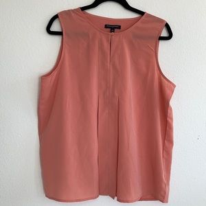 Banana Republic Sleeveless Shirt Size Large
